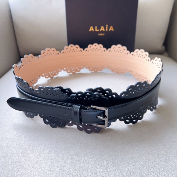 Alaia Black Belt